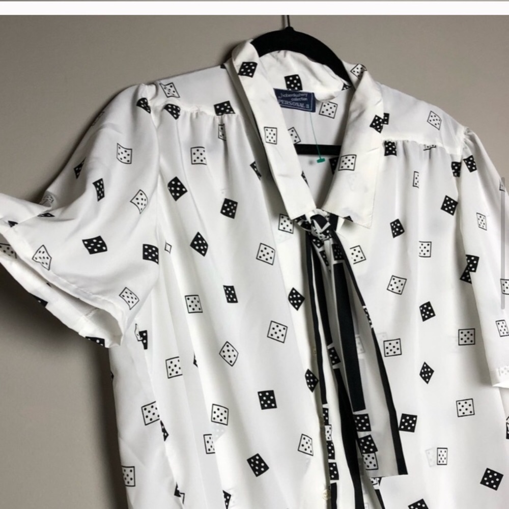 Vintage secretary tie neck pussybow blouse